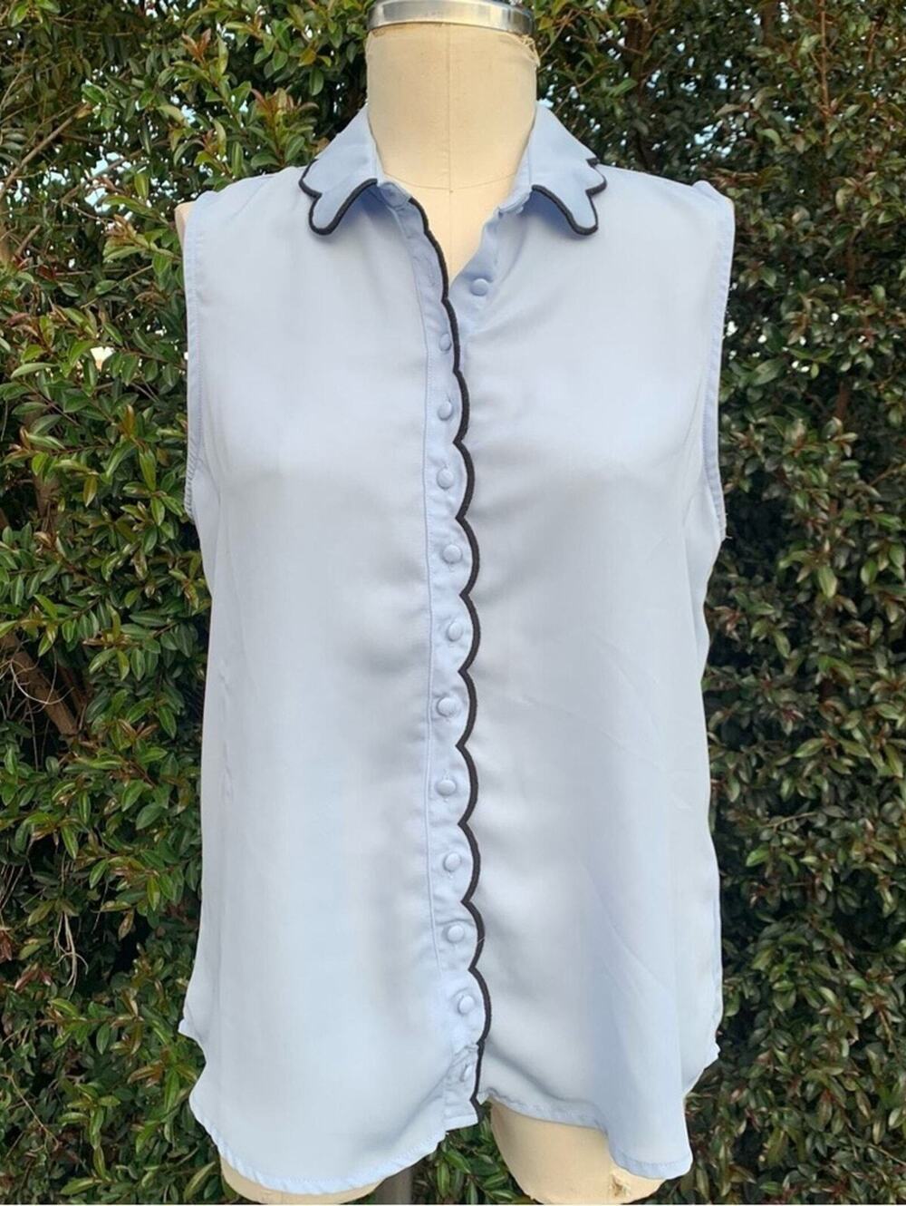 LAUNDRY BY SHELLI SEGAL Sleeveless Scalloped Blouse Women's Medium Blue Top - Picture 3 of 9